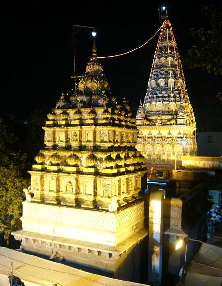 Night view of the temple at Alandi, the final resting place of Jnanadeva