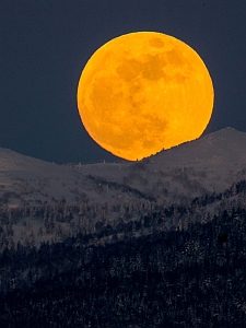Full Moon - Eclipse Moon