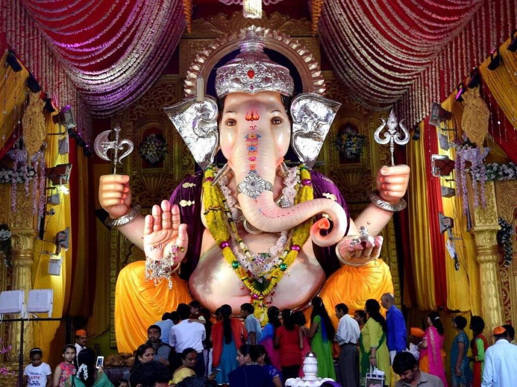 Large Ganesh Idol