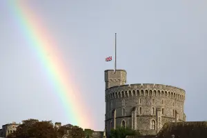  rainbows were seen at Windsor Castle and Buckingham Palace