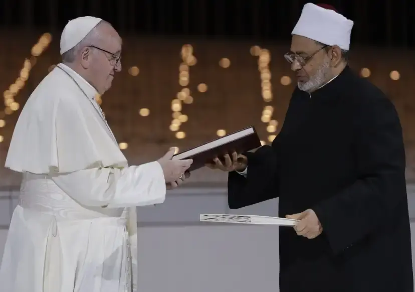 Pope Francis with Sheikh Ahmed al-Tayeb